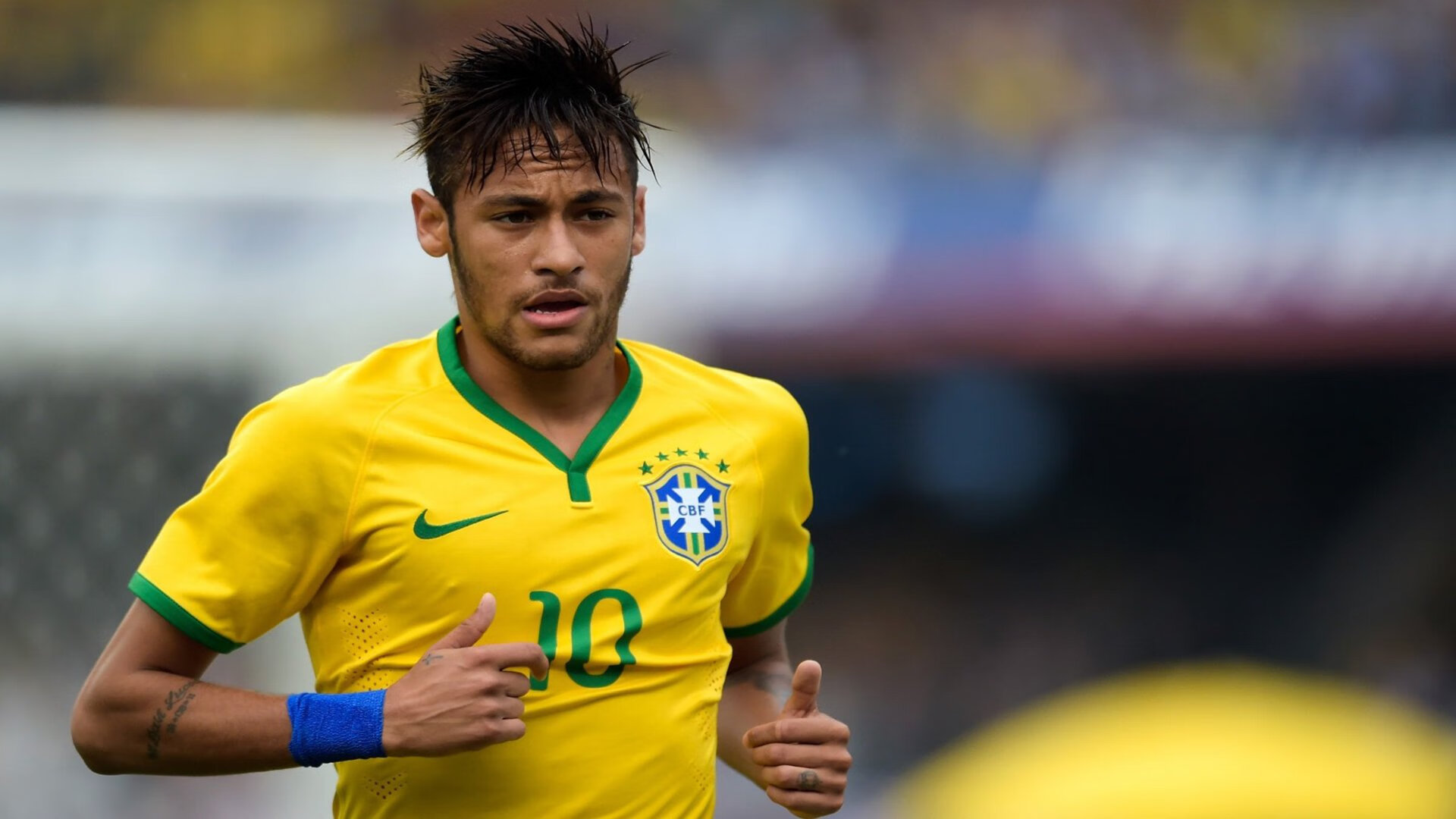 卡塔尔掀翻奥地利，姆巴佩成为关键先生